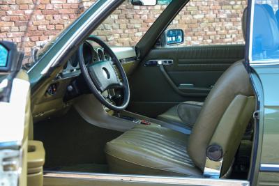 1976 Mercedes - Benz Mercedes Benz 280 SLC &ldquo;Completely green-colored&rdquo;