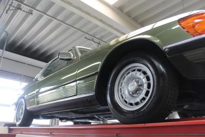 1976 Mercedes - Benz Mercedes Benz 280 SLC &ldquo;Completely green-colored&rdquo;