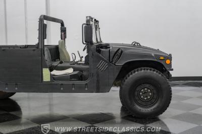 2007 AM General M1097R1 Humvee Pickup