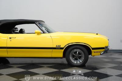 1970 Oldsmobile Cutlass 442 W30 Tribute Convertible