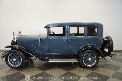 1929 Pontiac Sedan