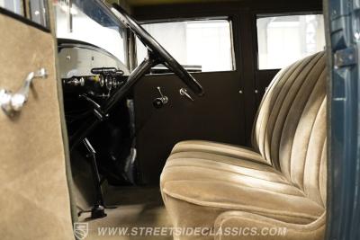 1929 Pontiac Sedan