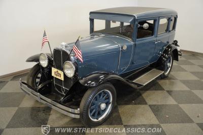 1929 Pontiac Sedan