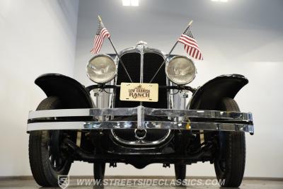 1929 Pontiac Sedan