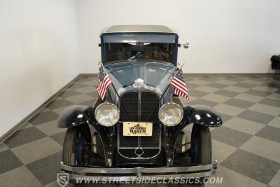 1929 Pontiac Sedan