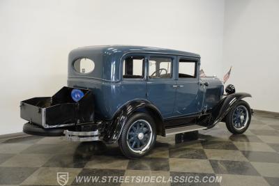 1929 Pontiac Sedan