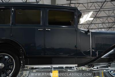 1929 Pontiac Sedan