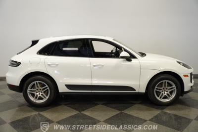 2019 Porsche Macan AWD