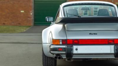 1989 Porsche 911 Turbo LE