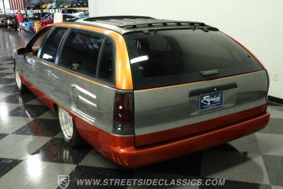 1992 Oldsmobile Custom Cruiser