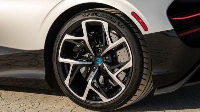 2025 Bugatti W16 Mistral