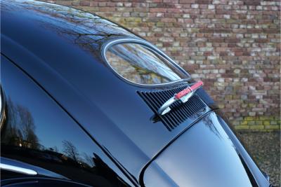1955 Volkswagen Beetle Oval-Window &ldquo;Restored to its original purity&rdquo;