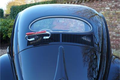 1955 Volkswagen Beetle Oval-Window &ldquo;Restored to its original purity&rdquo;