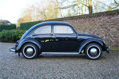 1955 Volkswagen Beetle Oval-Window &ldquo;Restored to its original purity&rdquo;