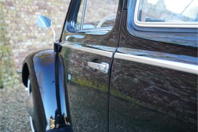 1955 Volkswagen Beetle Oval-Window &ldquo;Restored to its original purity&rdquo;