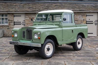 1970 Land Rover Series IIA 88"
