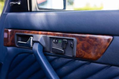 1989 Mercedes - Benz SEL