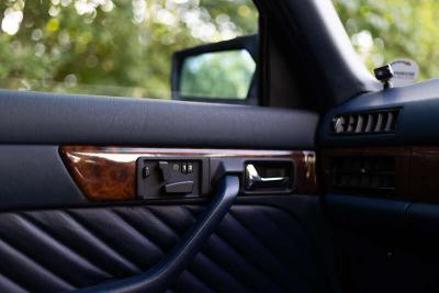1989 Mercedes - Benz SEL