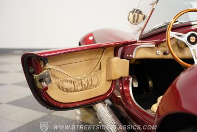 1965 Shelby Cobra Backdraft Racing