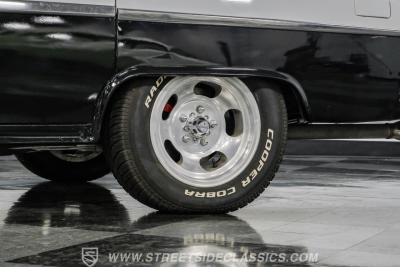 1955 Chevrolet 210 4 Door Sedan Restomod