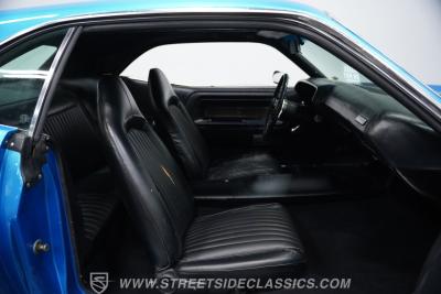 1972 Dodge Challenger R/T Tribute