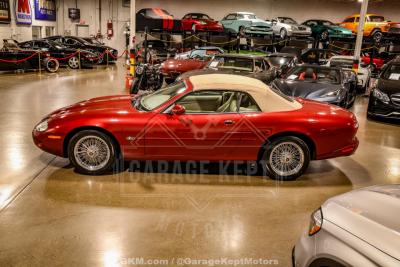 2000 Jaguar XK-Series