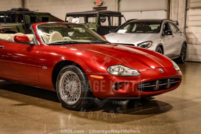 2000 Jaguar XK-Series