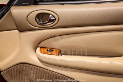 2000 Jaguar XK-Series