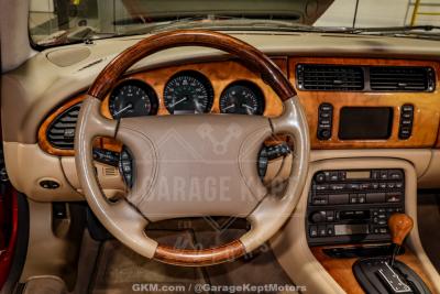 2000 Jaguar XK-Series