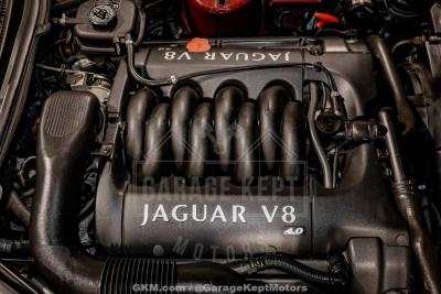 2000 Jaguar XK-Series