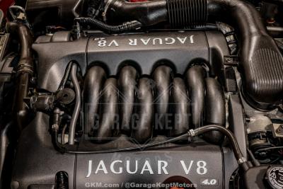 2000 Jaguar XK-Series