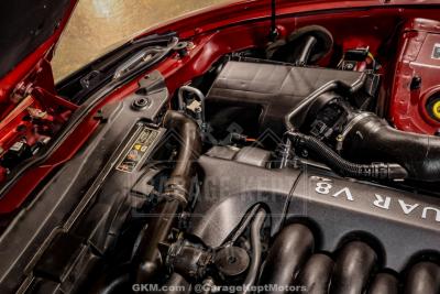 2000 Jaguar XK-Series
