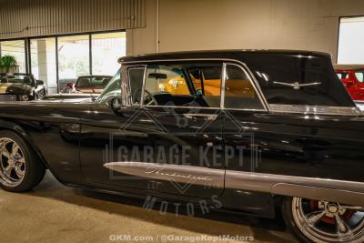 1960 Ford Thunderbird