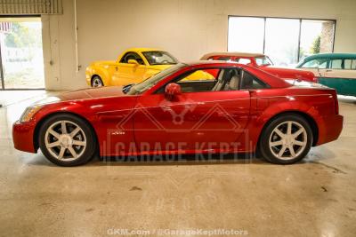 2005 Cadillac XLR
