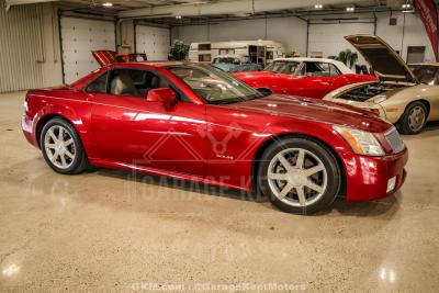 2005 Cadillac XLR