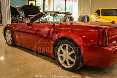 2005 Cadillac XLR