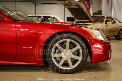 2005 Cadillac XLR