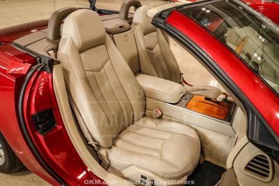 2005 Cadillac XLR