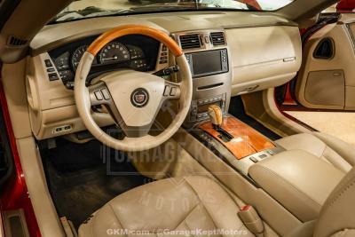 2005 Cadillac XLR