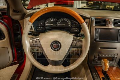 2005 Cadillac XLR