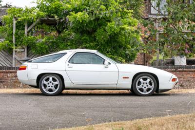 1989 Porsche 928 S4