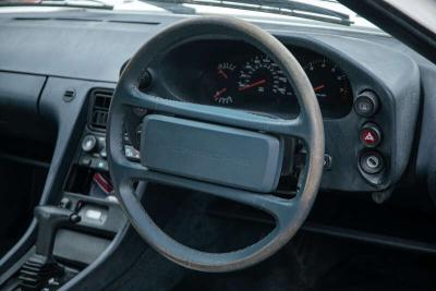 1989 Porsche 928 S4