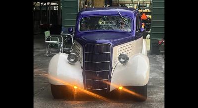 1935 Ford 48