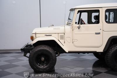 1978 Toyota Land Cruiser FJ40 Restomod