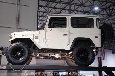 1978 Toyota Land Cruiser FJ40 Restomod