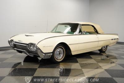 1962 Ford Thunderbird Convertible