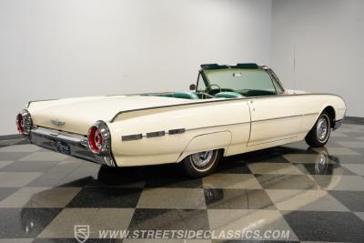 1962 Ford Thunderbird Convertible