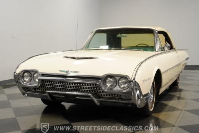 1962 Ford Thunderbird Convertible