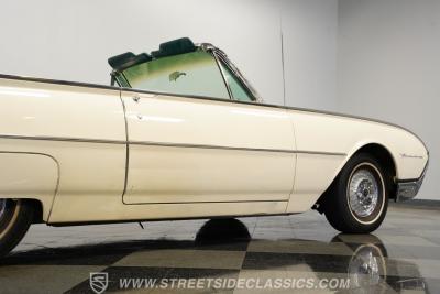 1962 Ford Thunderbird Convertible