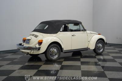 1975 Volkswagen Super Beetle Convertible